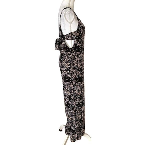 Lulus Size S Black Floral Print Jumpsuit Wide Leg Tie Back Pockets V Neck - Picture 2 of 6